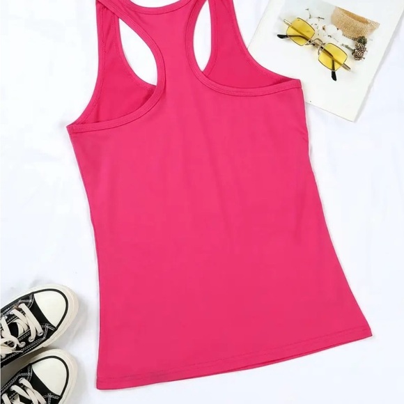 Graphic Tank Top NIP XL (2 available) - Picture 2 of 2